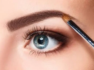 Diseño de Cejas